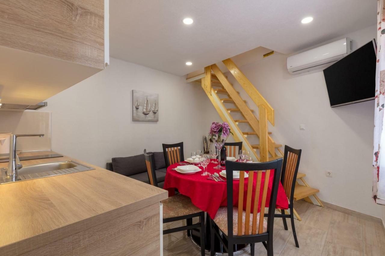 Holiday Home Vesna Baška Voda Esterno foto