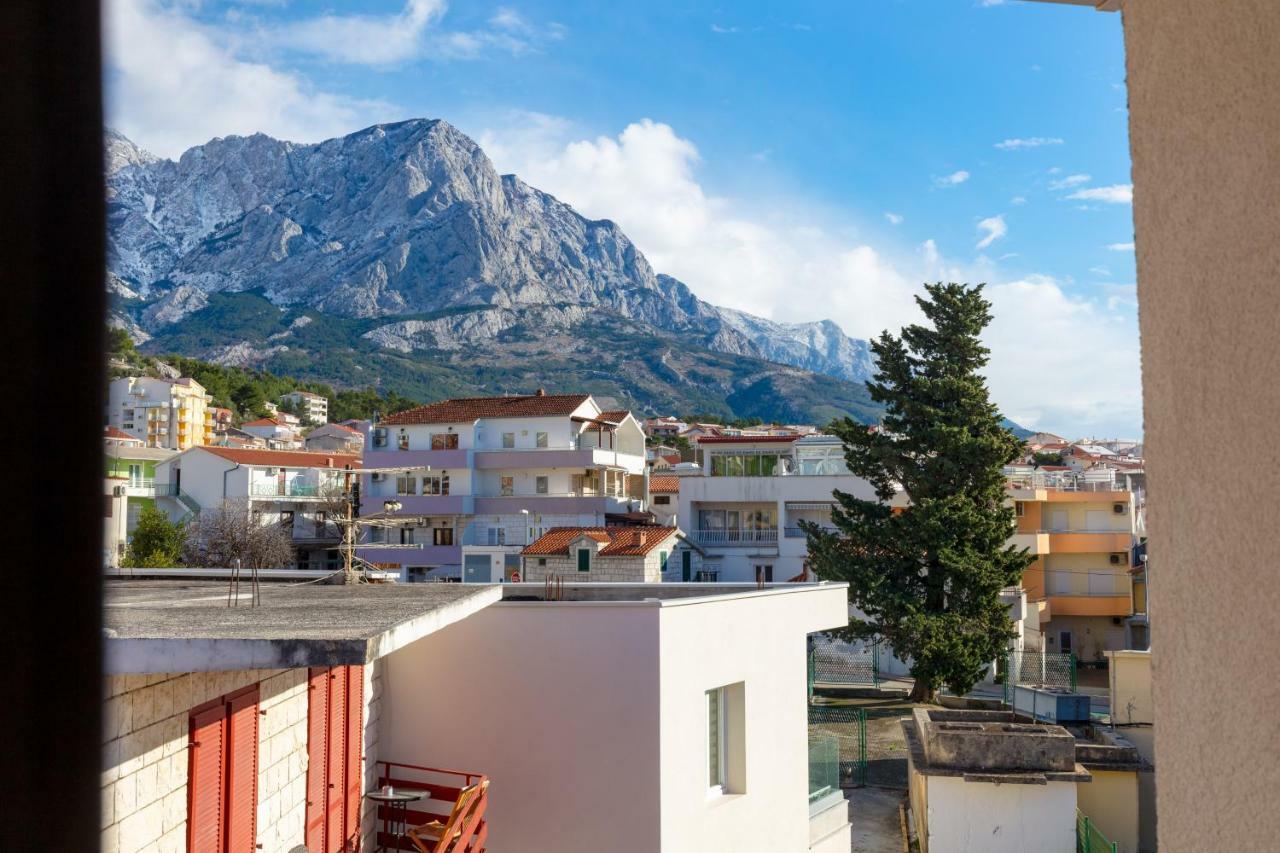 Holiday Home Vesna Baška Voda Esterno foto