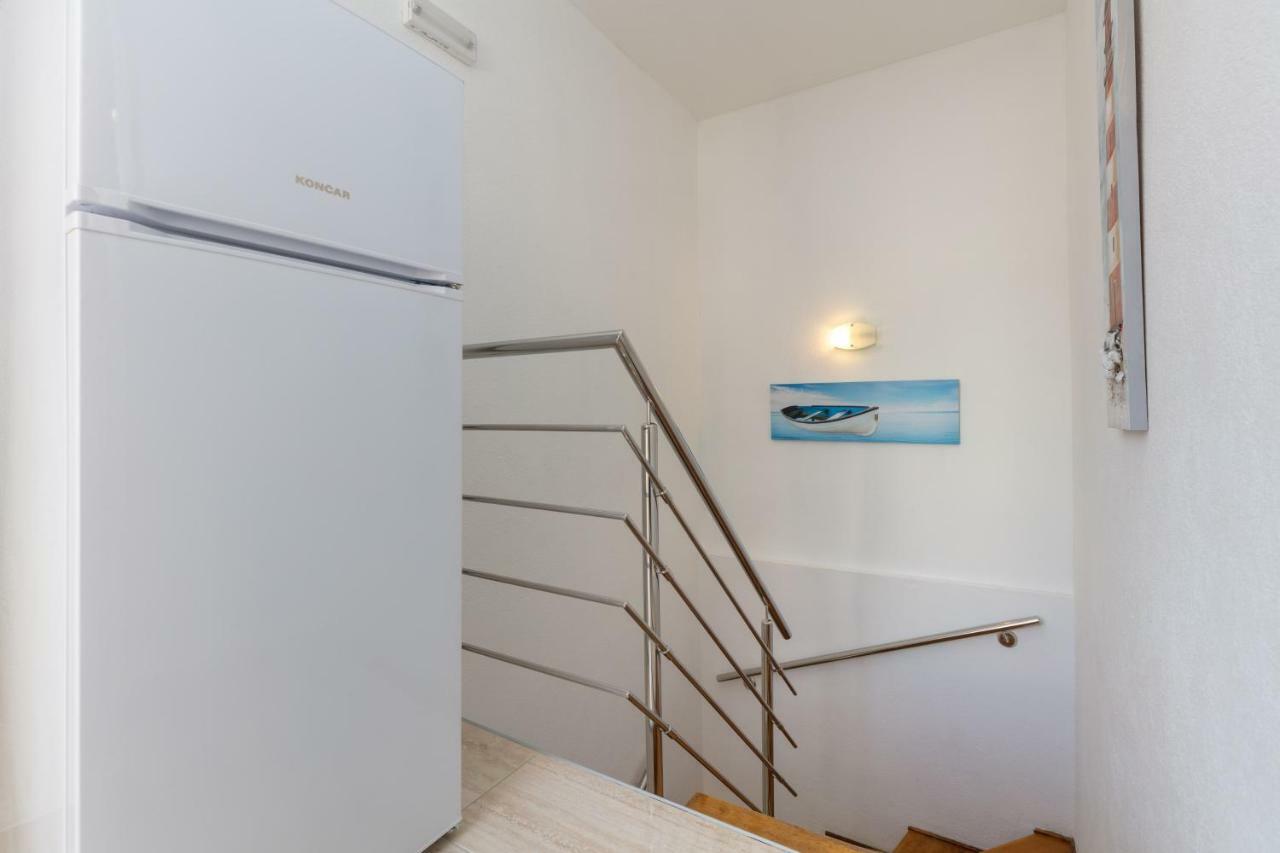 Holiday Home Vesna Baška Voda Esterno foto